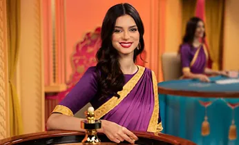 Hình ảnh trò chơi máy đánh bạc (slots) với biểu tượng may mắn và trò chơi bắn cá với đồ họa sống động tại TOT88.